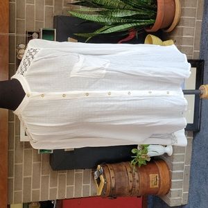 Free People cream shirt size M
